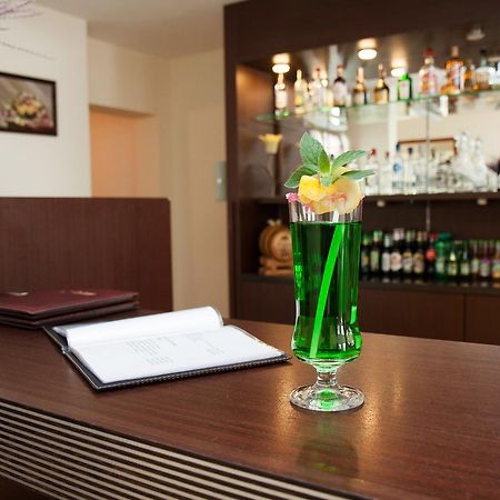 Zacisze Hotel Ulan Exterior photo