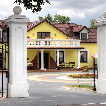 Zacisze Hotel Ulan Exterior photo