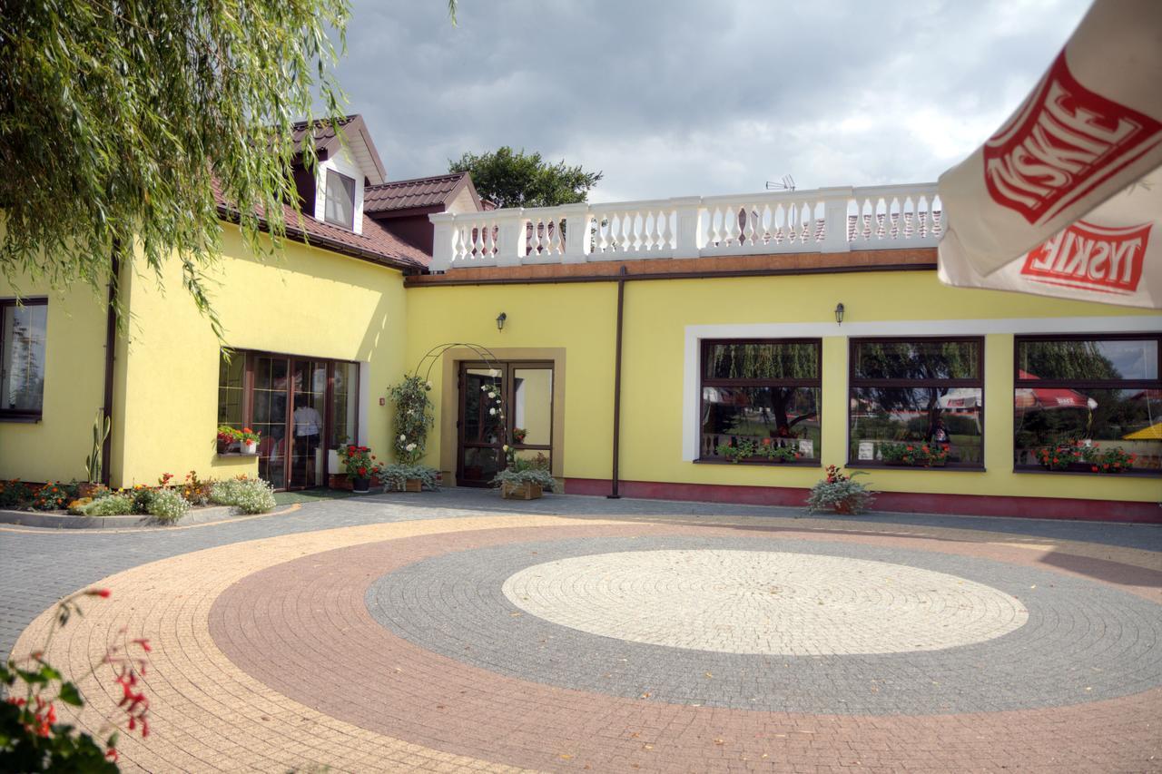 Zacisze Hotel Ulan Exterior photo