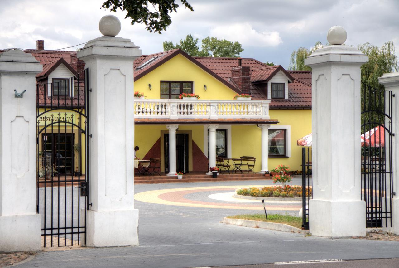 Zacisze Hotel Ulan Exterior photo