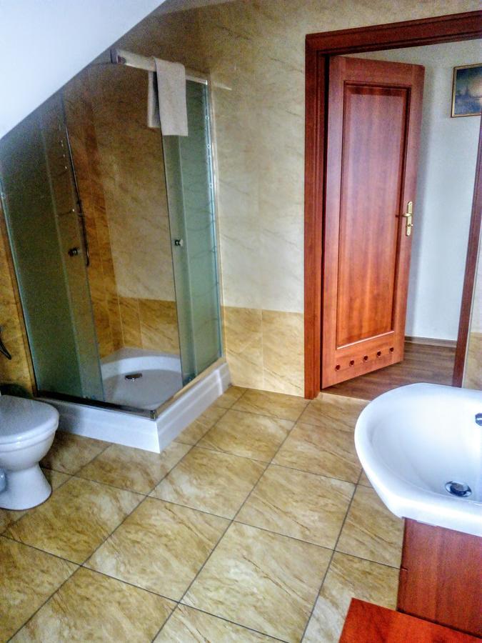 Zacisze Hotel Ulan Exterior photo