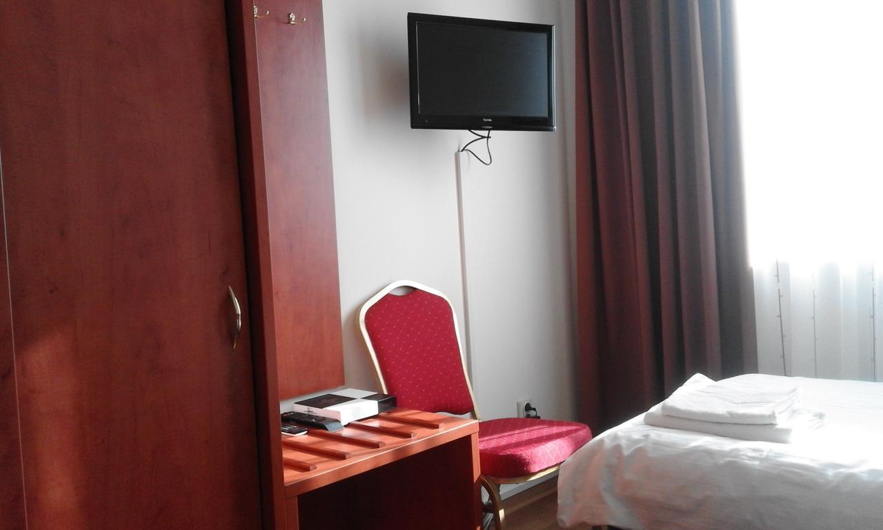Zacisze Hotel Ulan Exterior photo